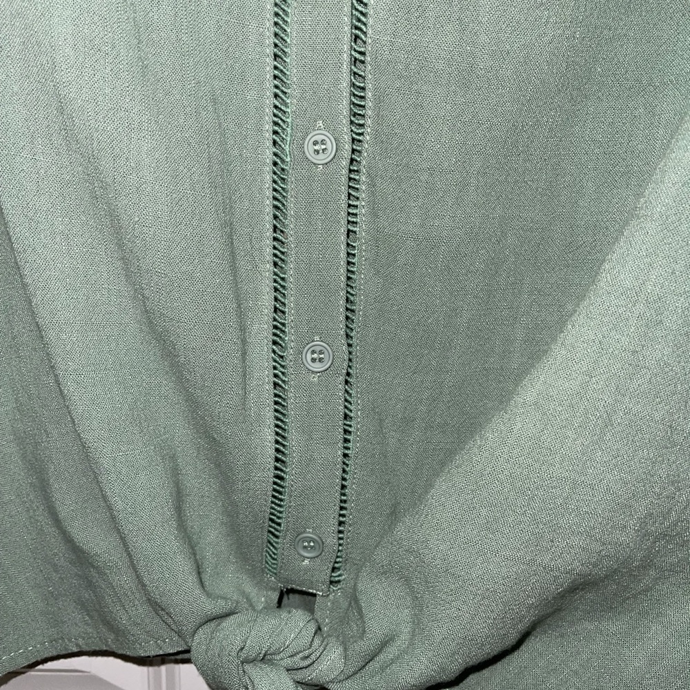 Style Rack crop top - Picture 3 of 3